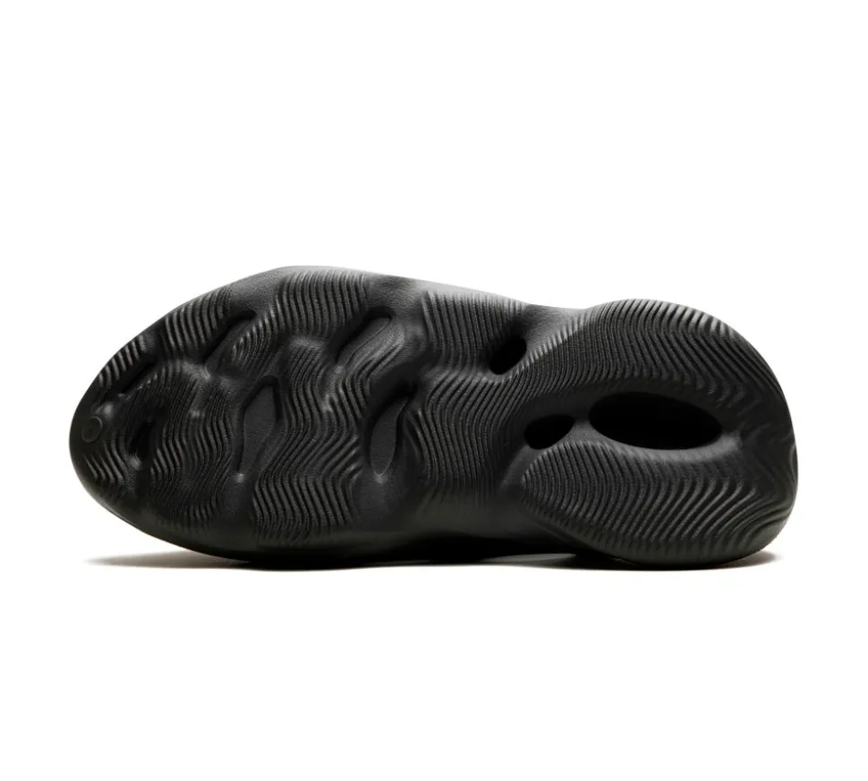 adidas Yeezy Foam RNR - Carbon