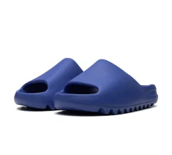 adidas Yeezy Slide - Azure