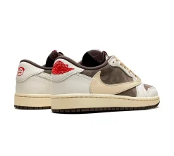 Jordan 1 Low - Travis Scott Reverse Mocha