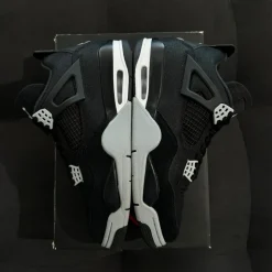 Jordan 4 Retro 42.5 - Black Canvas (USADO)