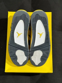 Jordan 4 Retro (46) - Lightning (USADO)