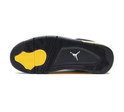 Jordan 4 Retro - Thunder (2023)