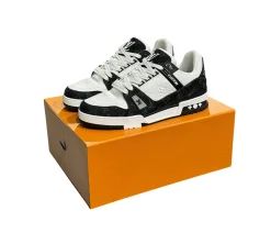 Louis Vuitton LV Trainer (44) - White Black (USADO)