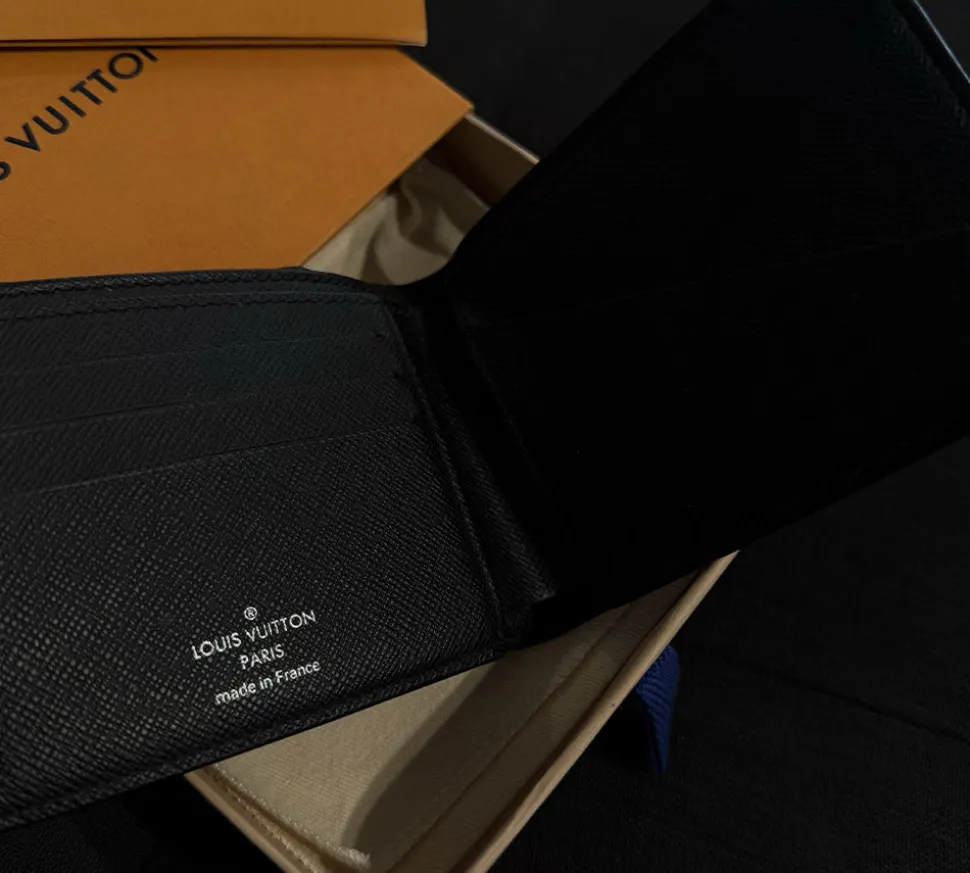 Louis Vuitton Wallet Multiple - Monogram Eclipse (USADO)