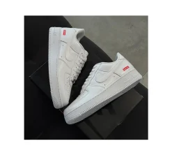Nike Air Force 1 Low 43 - Supreme White (USADO)