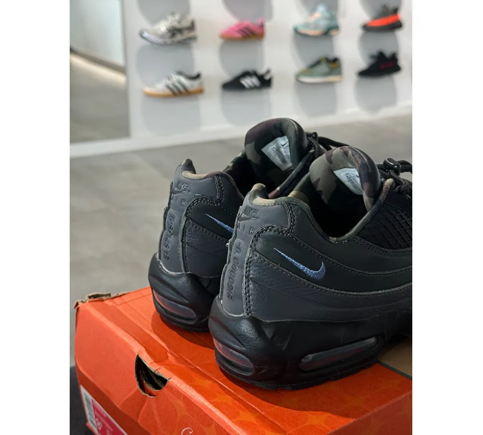 Nike Air Max 95 SP (42) - Corteiz Aegean Storm (USADO)