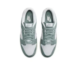 Nike Dunk Low - Mica Green
