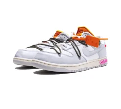 Nike Dunk Low - Off-White Lot 22