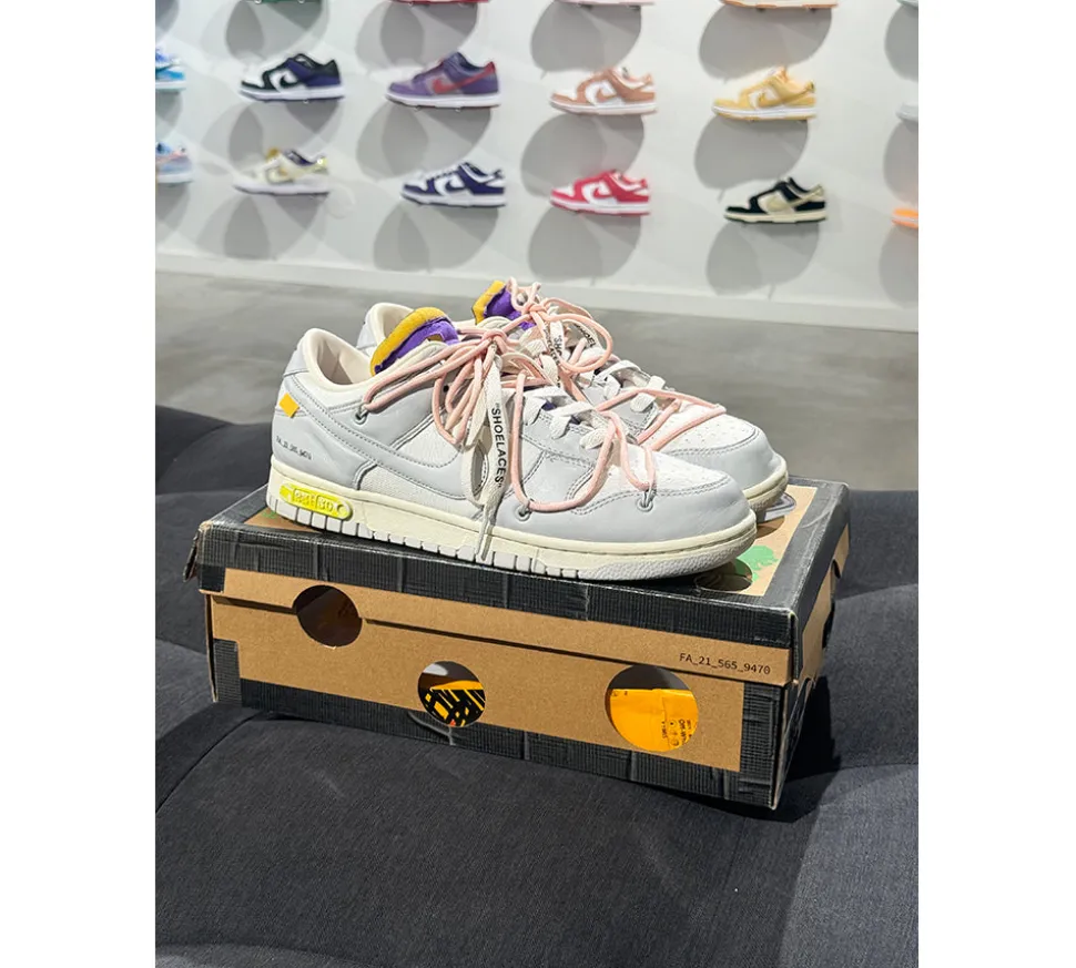 Nike Dunk Low Off-White (42) - Lot 24 (USADO)