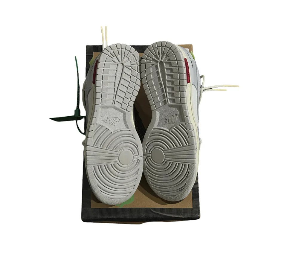 Nike Dunk Low Off-White (39) - Lot 25 (USADO)