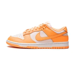Nike Dunk Low - Peach Cream