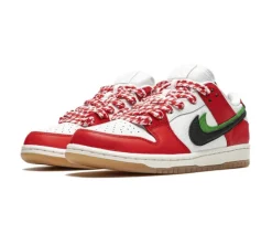 Nike SB Dunk Low - Frame Skate Habibi Special Box
