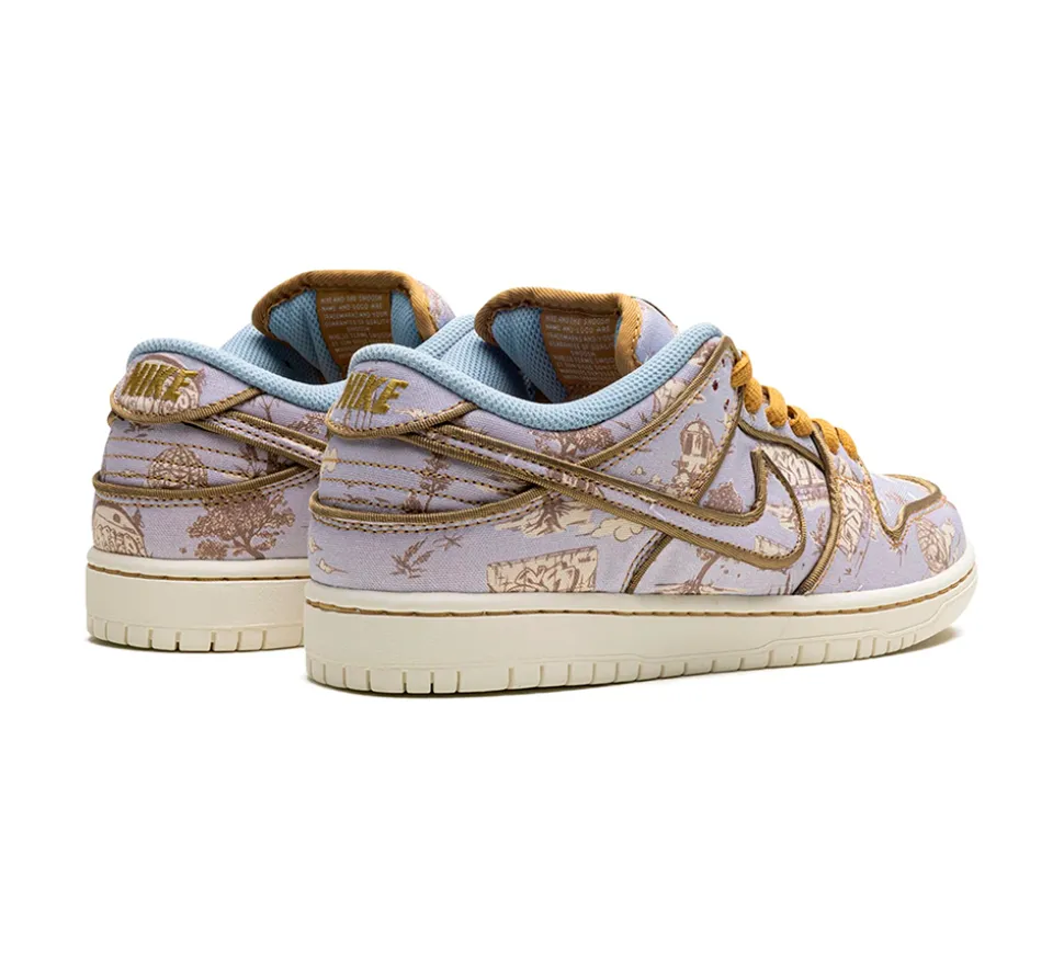 Nike SB Dunk Low PRM - City of Style