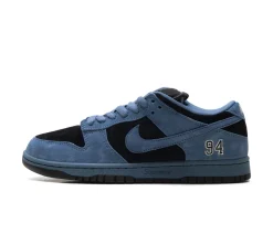 Nike SB Dunk Low - Supreme 94 Ocean Fog