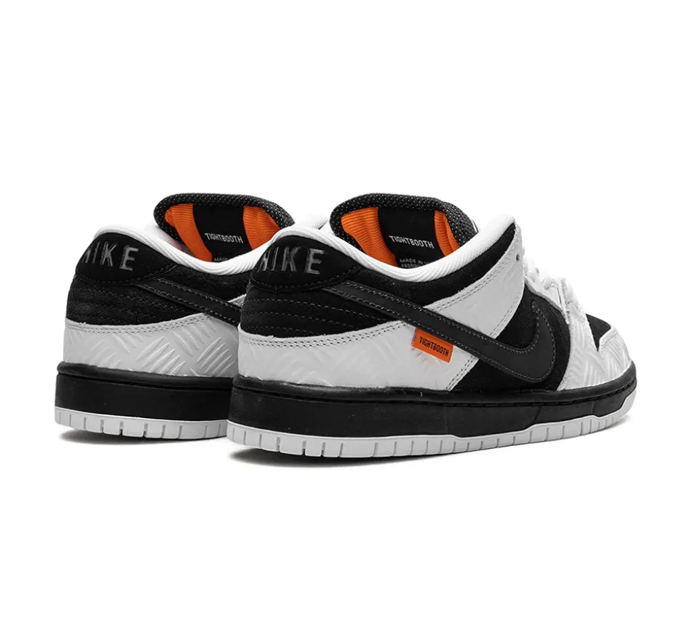 Nike SB Dunk Low - TIGHTBOOTH