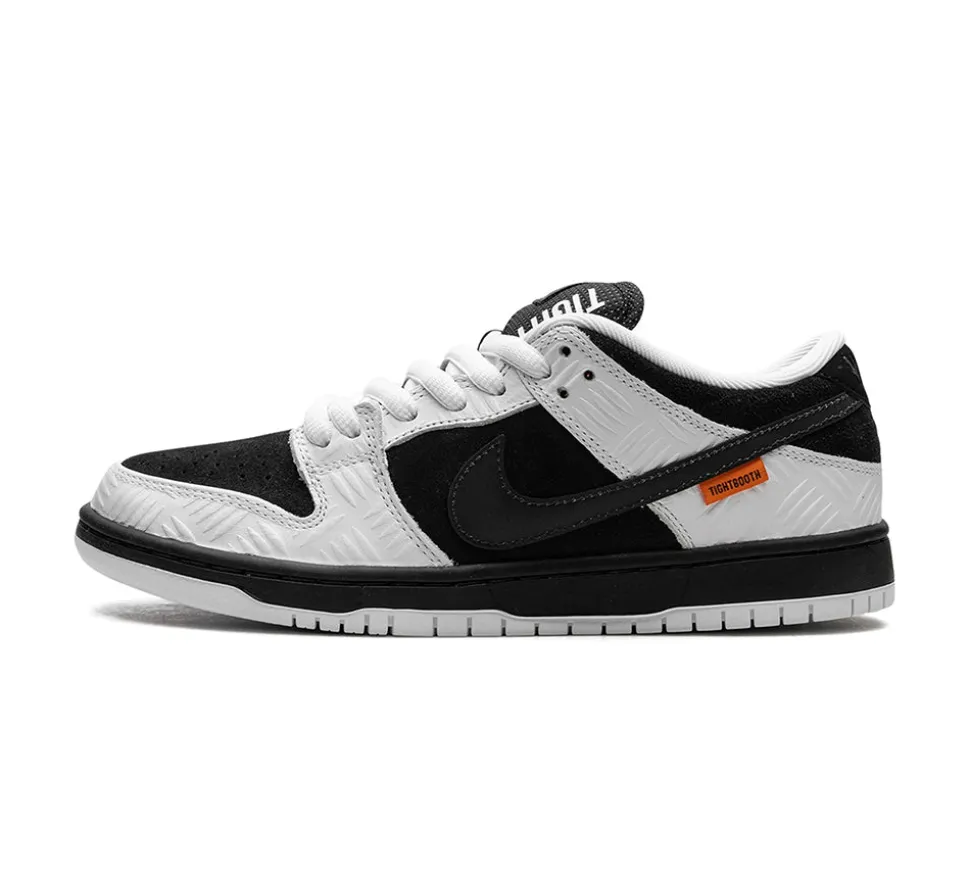Nike SB Dunk Low - TIGHTBOOTH