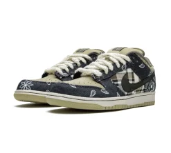 Nike SB Dunk Low Travis Scott