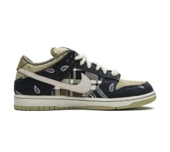 Nike SB Dunk Low Travis Scott