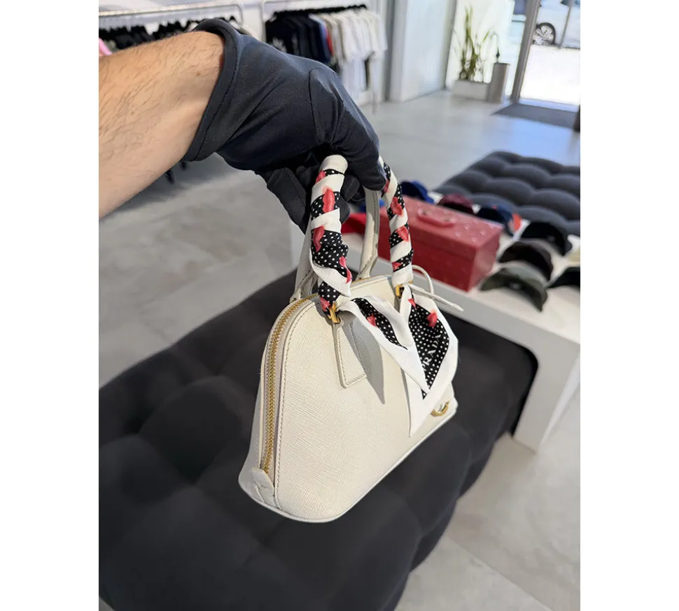 Prada Promenade mini Saffiano leather bag w/ printed silk twill scarf 55 - Chalk White (USADO)