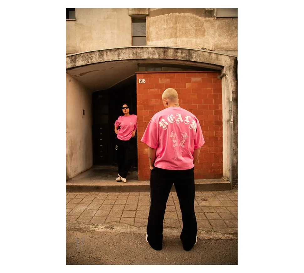Realm Opo "Service" T-shirt - Pink