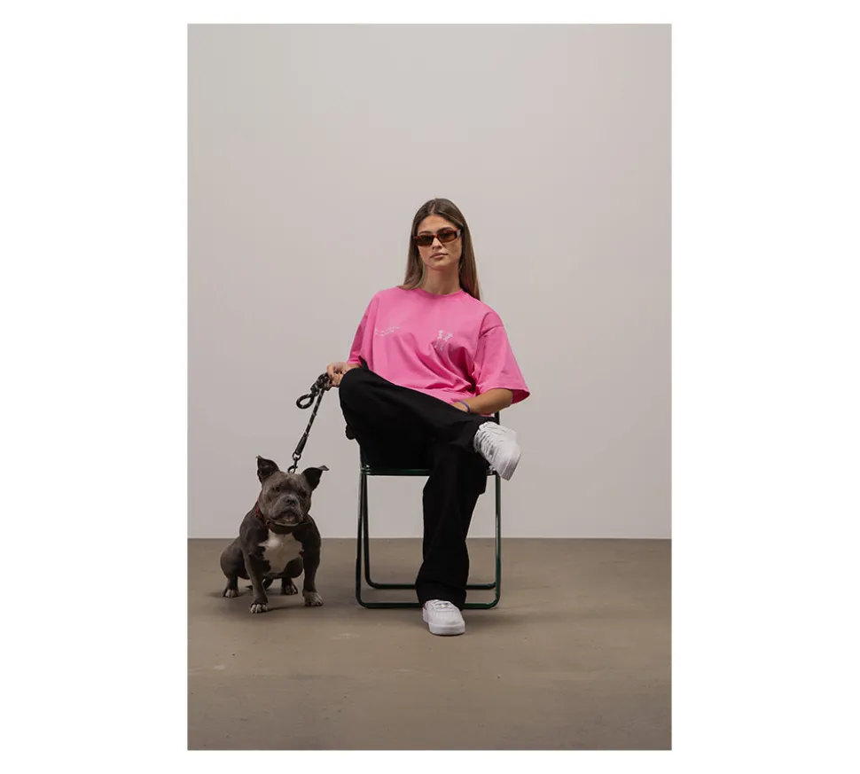 Realm Opo "Service" T-shirt - Pink