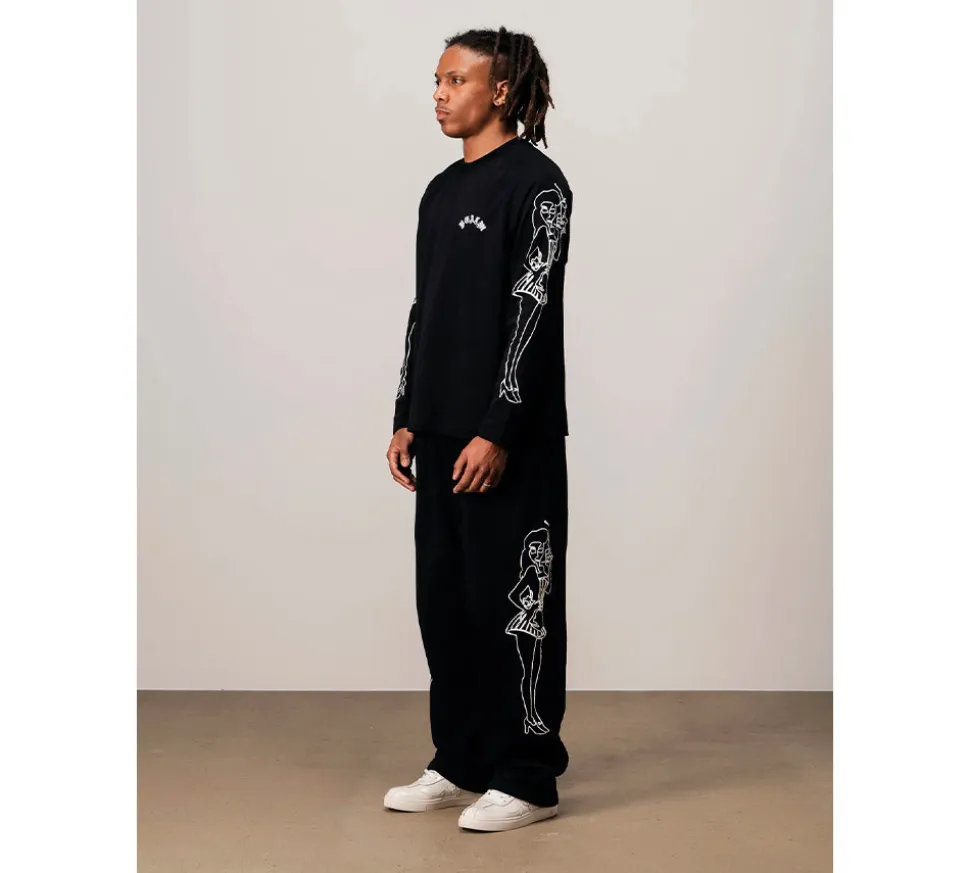 Realm Opo "WAITRESSES" Trackpants - Black