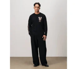 Realm “WAITRESSES” Long Sleeve - Black